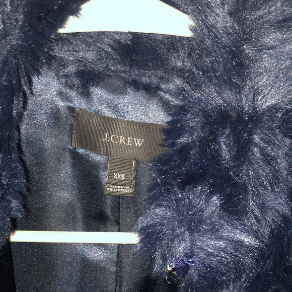 J crew 🍃🍂🌻 navy blue 🪻 XXS FAUX FUR VEST - Picture 3 of 7